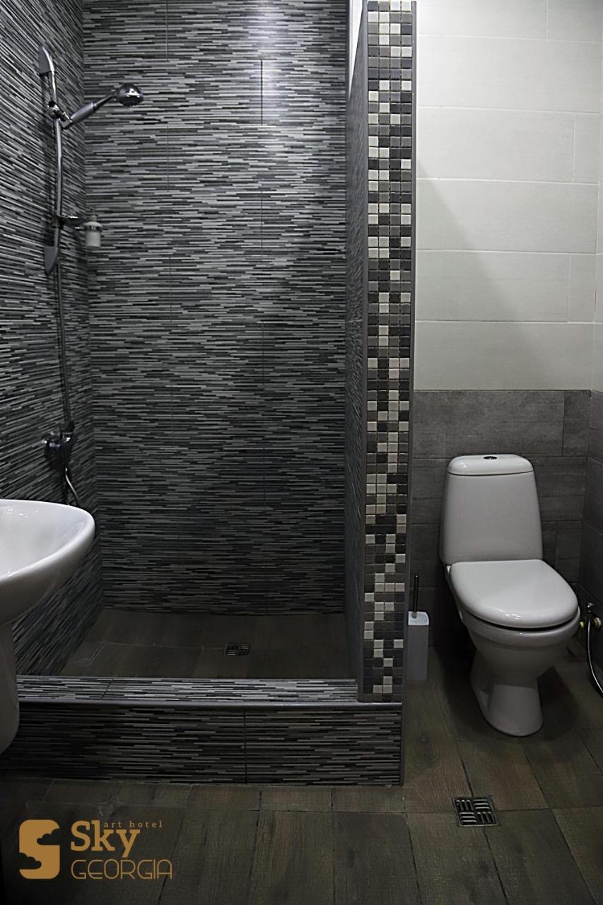 Sky Georgia Otel Tiflis Dış mekan fotoğraf