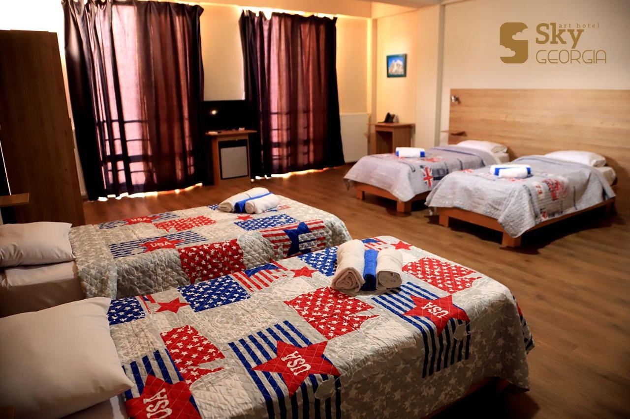 Sky Georgia Otel Tiflis Dış mekan fotoğraf